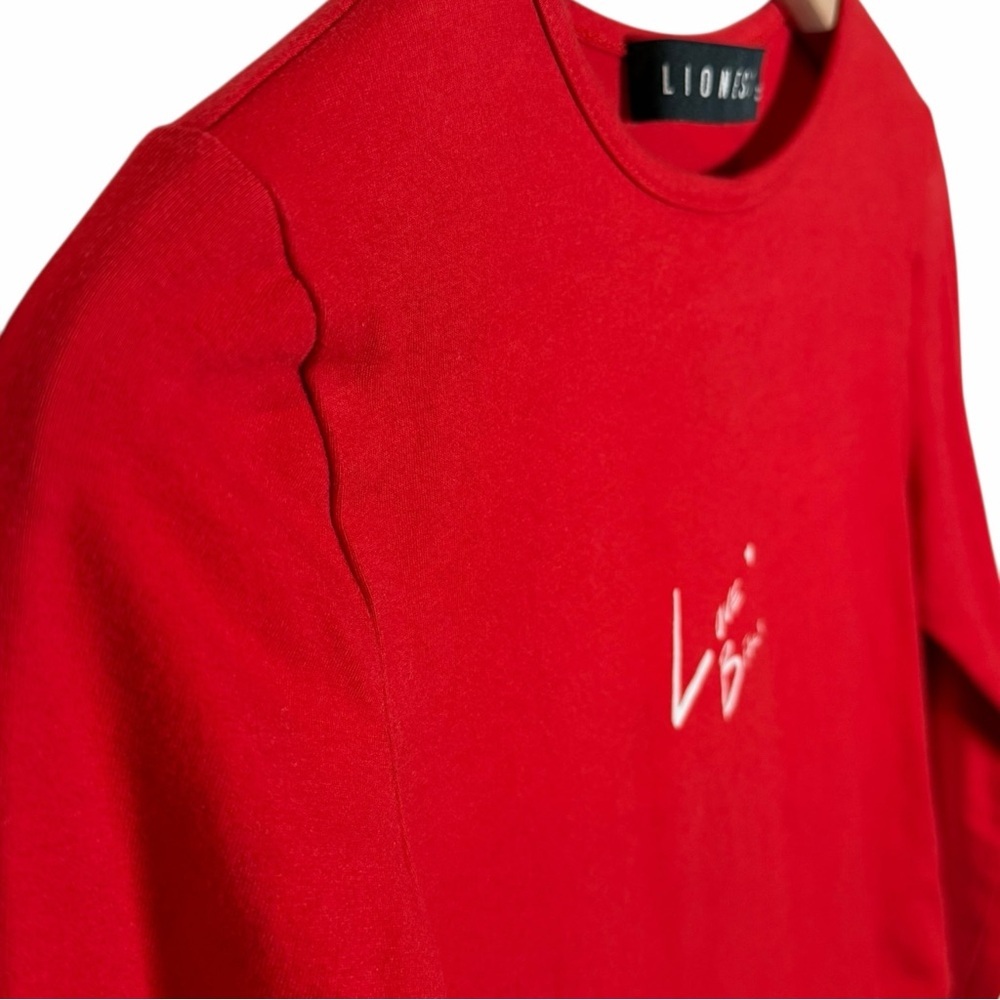 Lioness Love Bites Red Cropped Long Sleeve Top Valentine Heart Graphic M - Picture 3 of 7